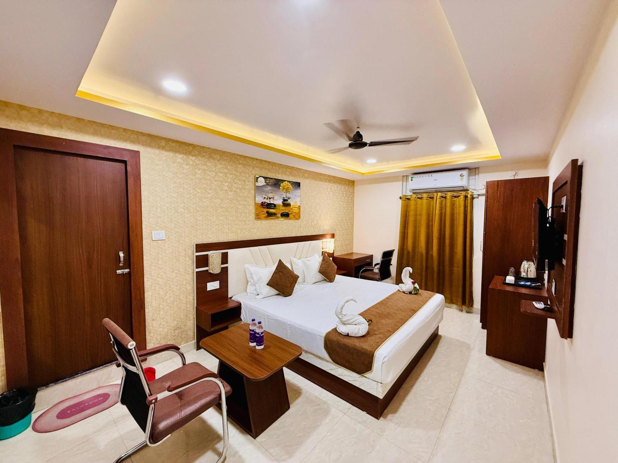 Hotel Golden Crystal Patna  Luaran gambar