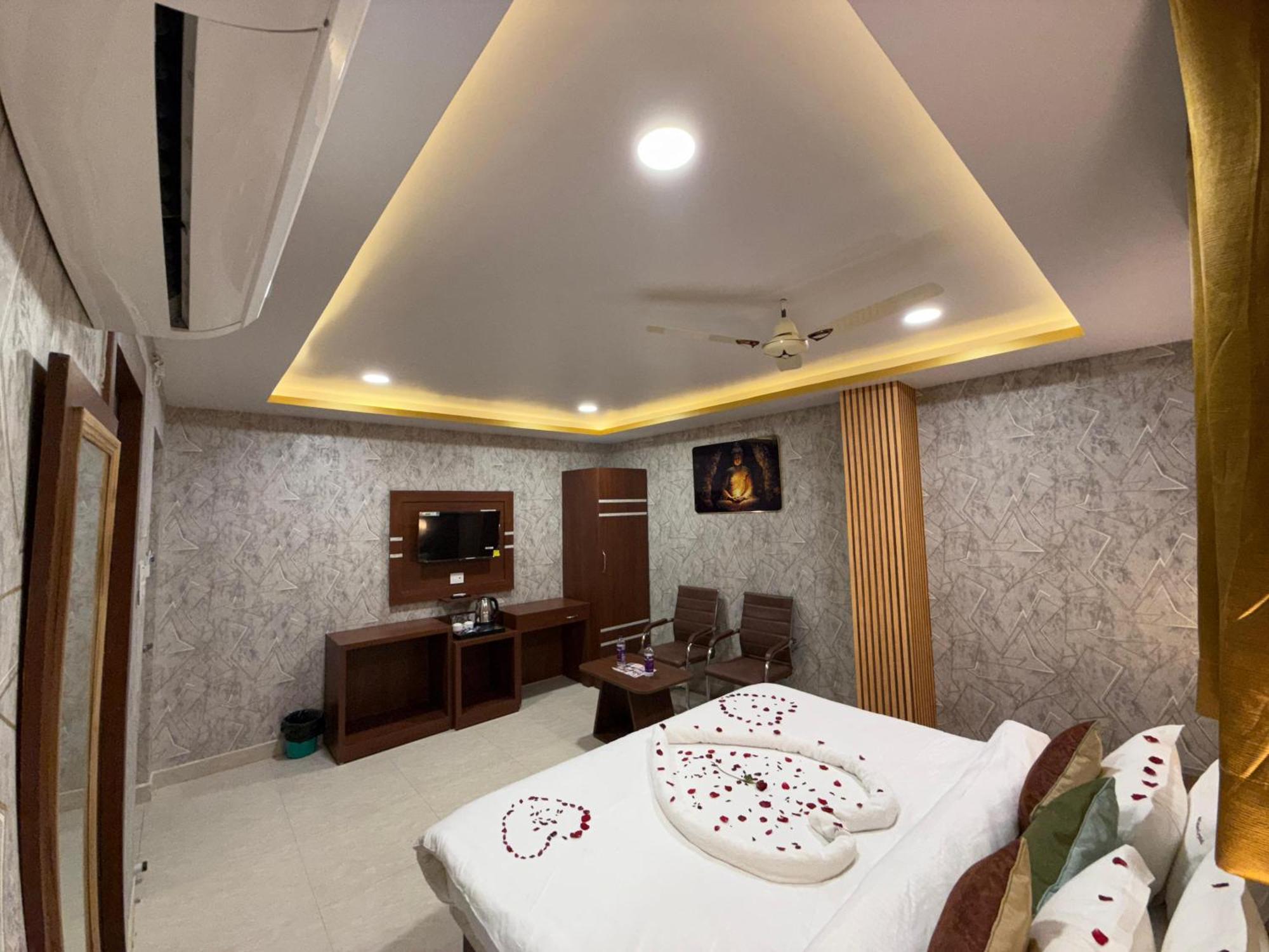 Hotel Golden Crystal Patna  Luaran gambar